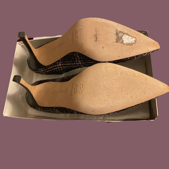 Manolo Blahnik C Verila Tweed with Kid Whipstitch - Size 40EU/10US - Picture 4 of 8